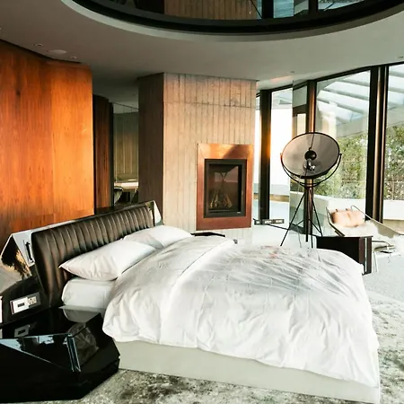 Seven Inn Unit By R S Group New Delhi Airport